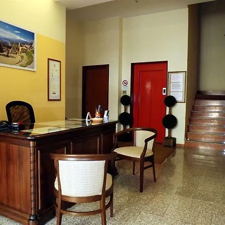 Circe 아파트호텔