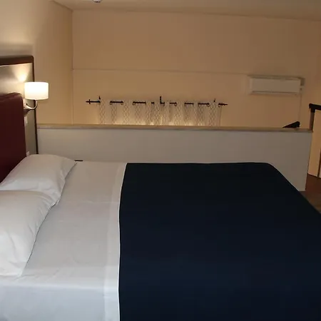 Circe Apartahotel