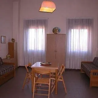 Ξενοδοχείο με διαμερίσματα Circe Ταορμίνα