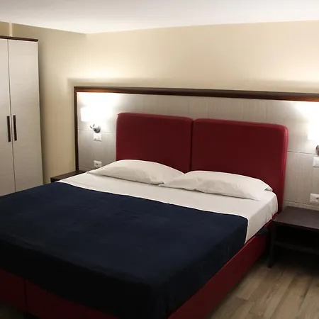 Aparthotel Circe